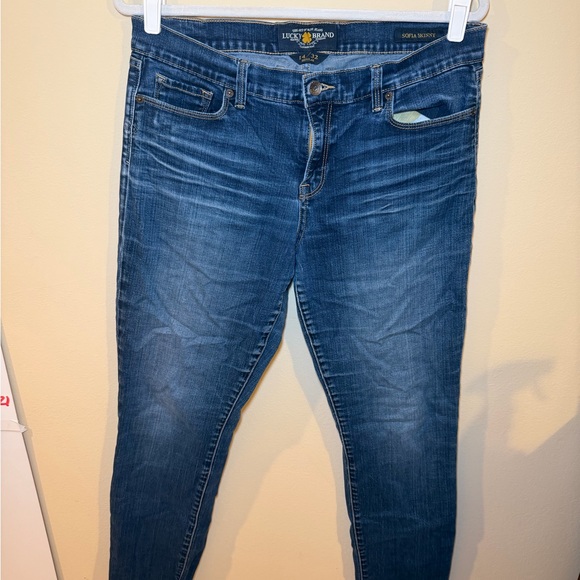 Lucky Brand Women's Indigo Skinny Jeans - Picture 1 of 4